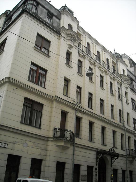 Nn Apartmanette Budapest Exterior foto